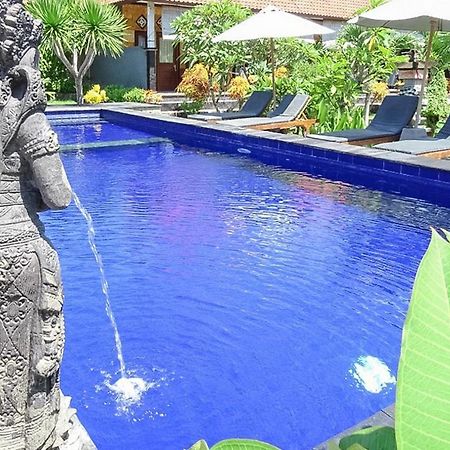 Perdana Homestay Lembongan Екстериор снимка