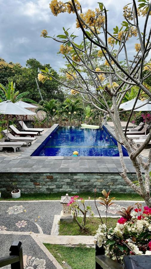 Perdana Homestay Lembongan Екстериор снимка